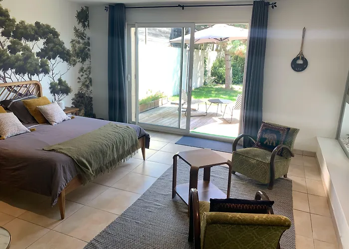 Chambre en Drôme Tropicale